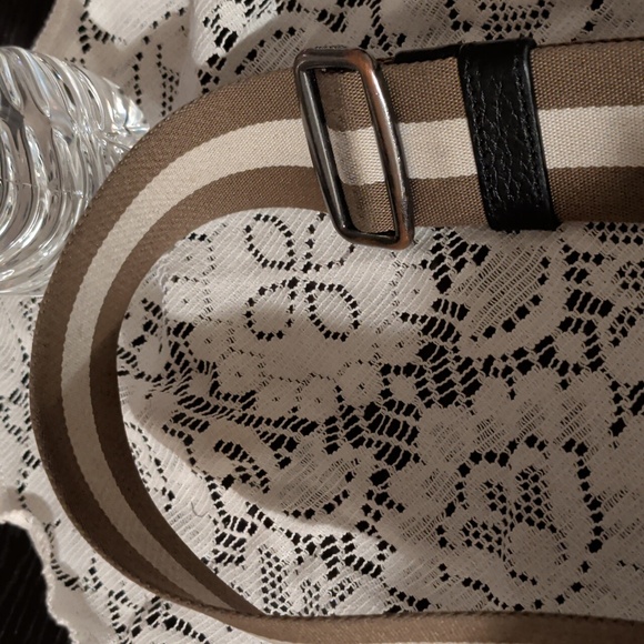 Coach Stanton C8237 Bag - Picture 9 of 16